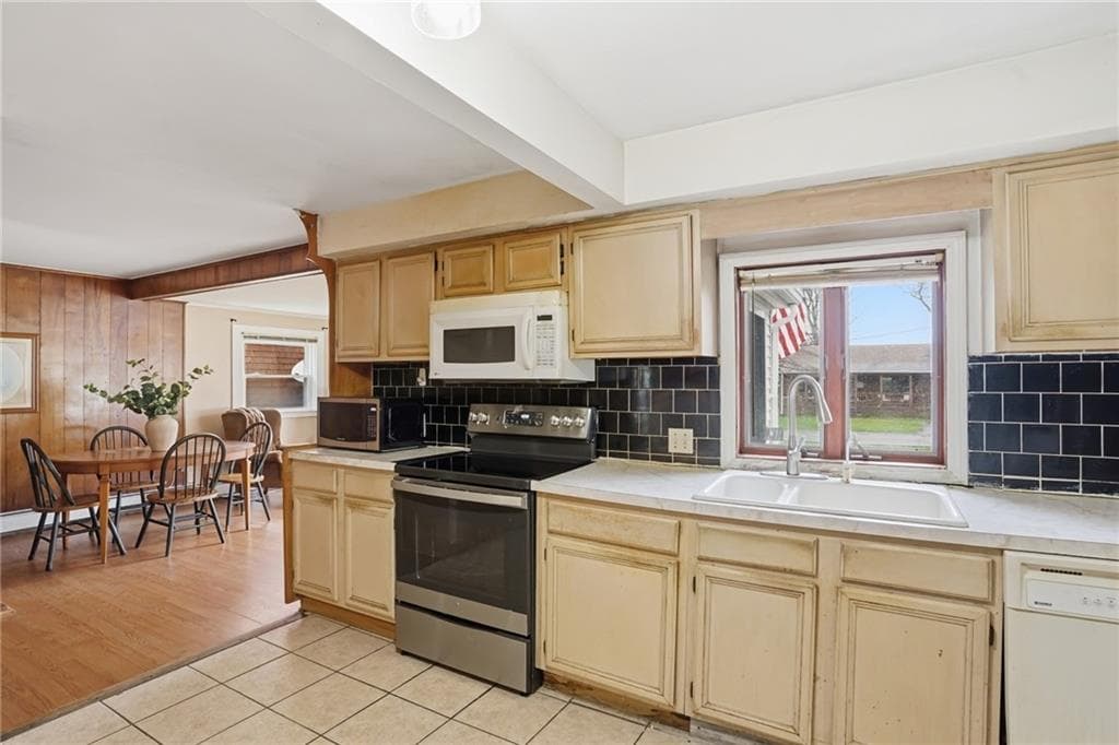 11 Cedar Drive photo 16