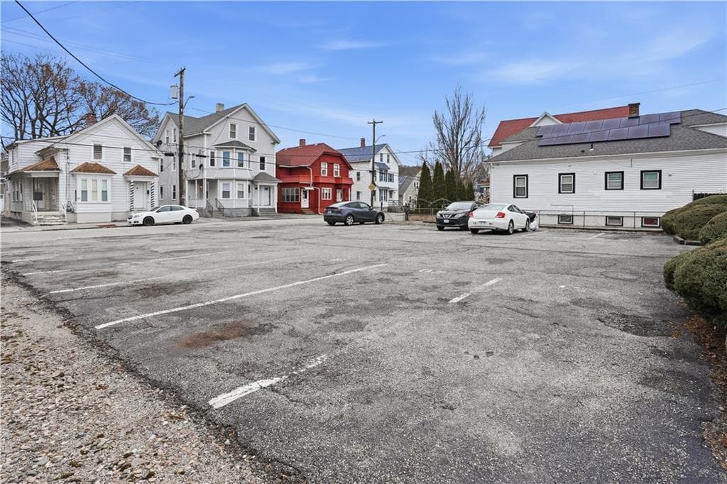 122 126 Lowell Avenue photo 8