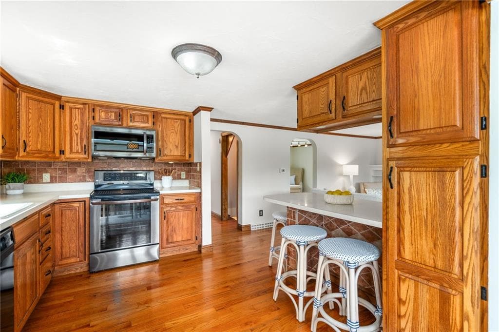 Single Family Residence at 32 Treasure Island, Plainville, photo 23 of 50