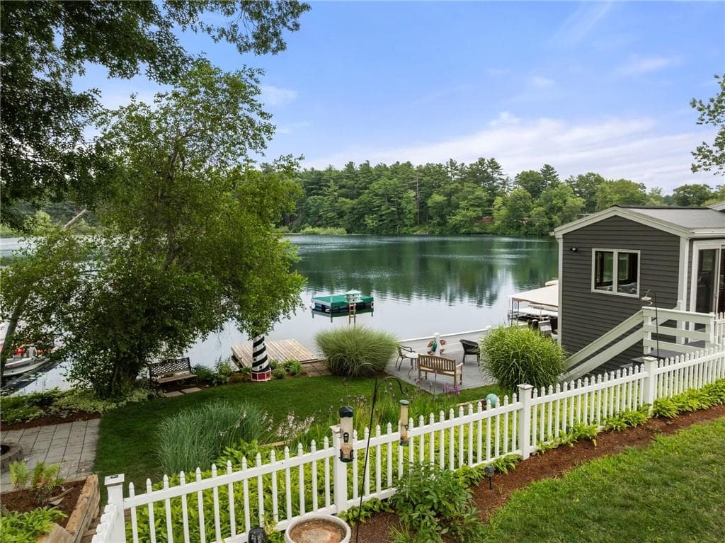 Single Family Residence at 32 Treasure Island, Plainville, photo 42 of 50