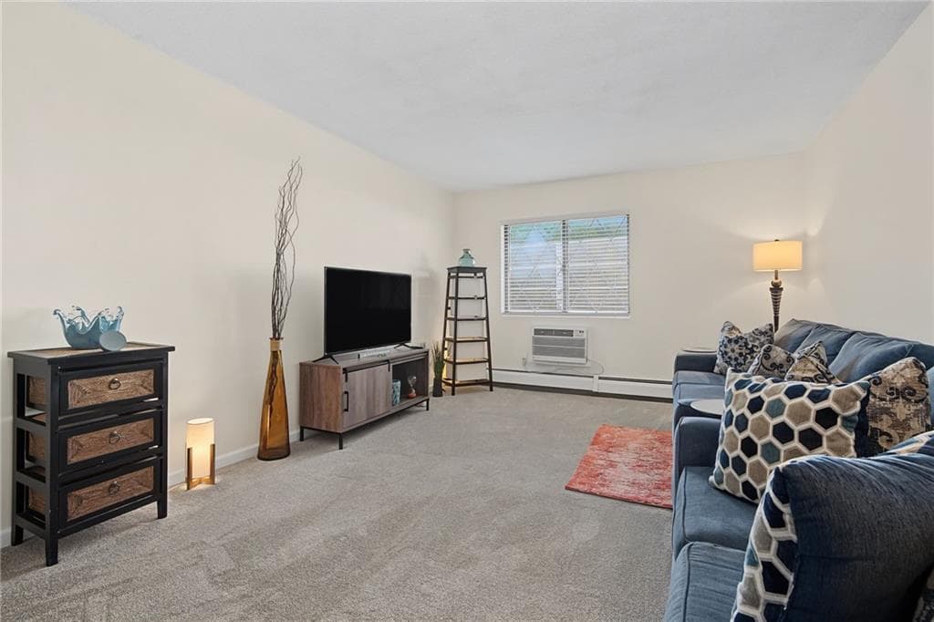 132 Hoffman Avenue UNIT 207 photo 14