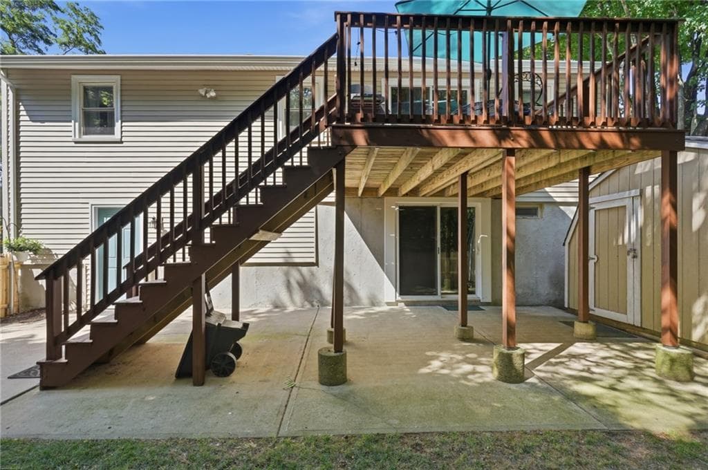 Single Family Residence at 36 Mary Beth Drive, Warwick, photo 23 of 26