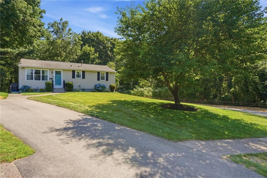 Single Family Residence at 36 Mary Beth Drive, Warwick, photo 26 of 26