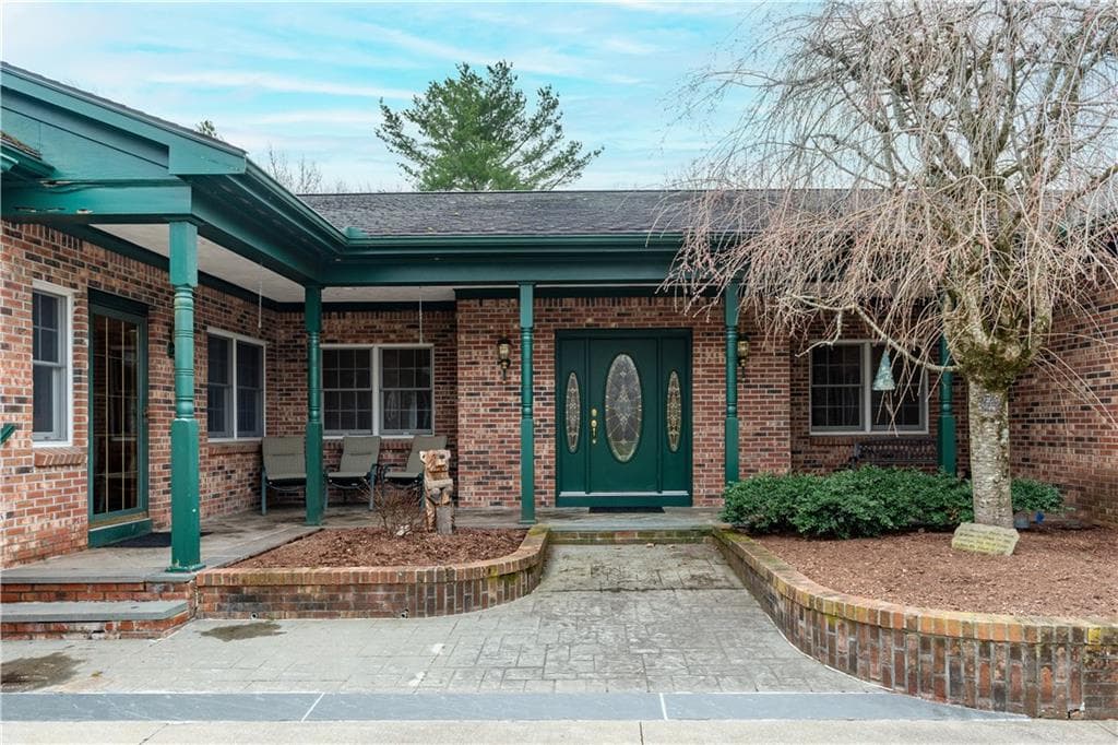 Single Family Residence at 208 Tourtellot Hill Road, Glocester, photo 11 of 50