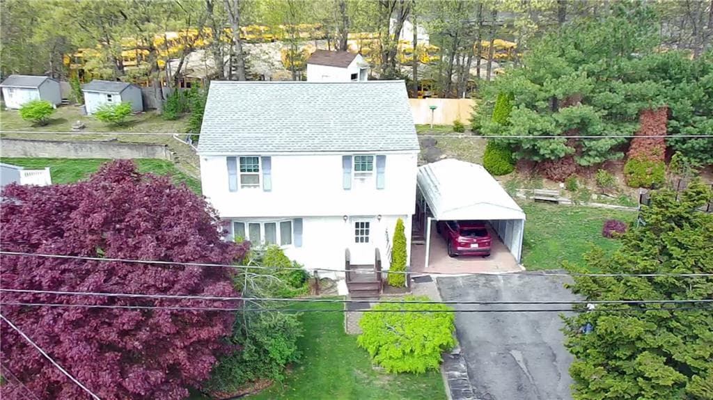 27 Hidden Valley Lane photo 4