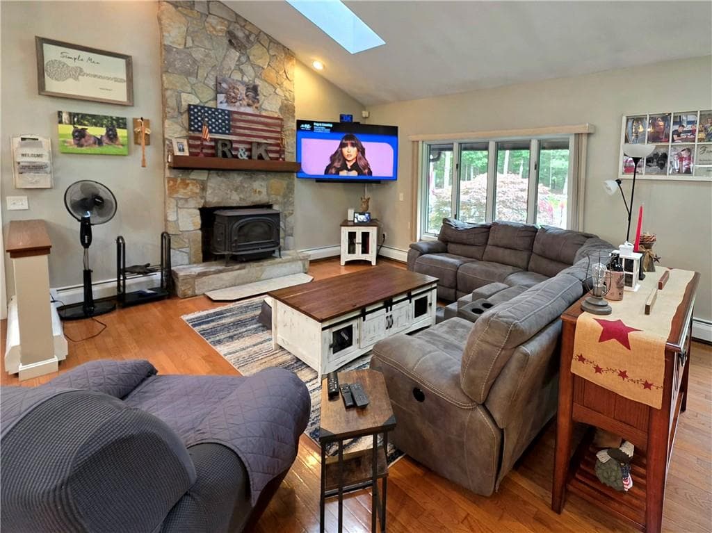 Single Family Residence at 1184 Fish Hill Road, West Greenwich, photo 12 of 28