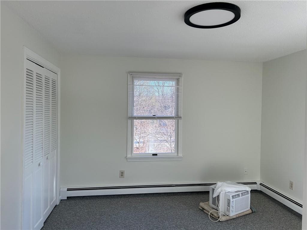 16 18 Manville Avenue photo 21