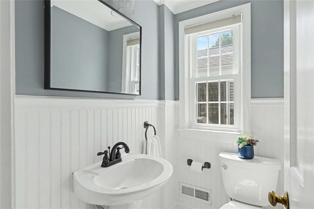 2 Woollett Court photo 27