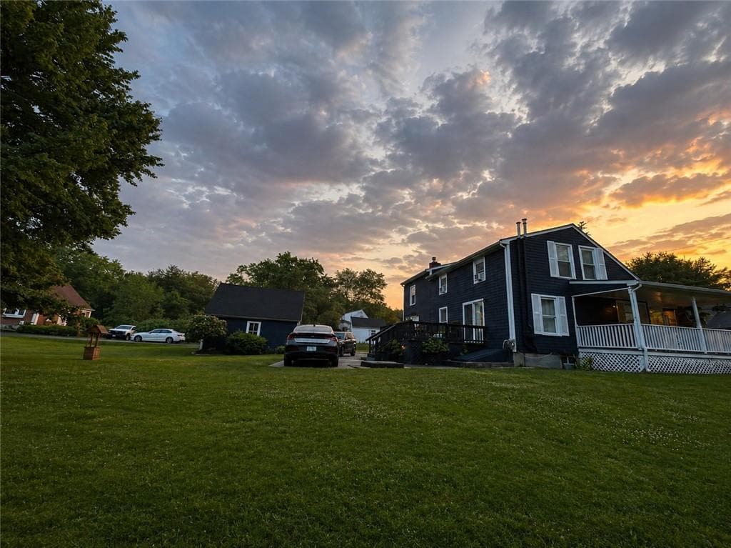 424 Buxton Street photo 28