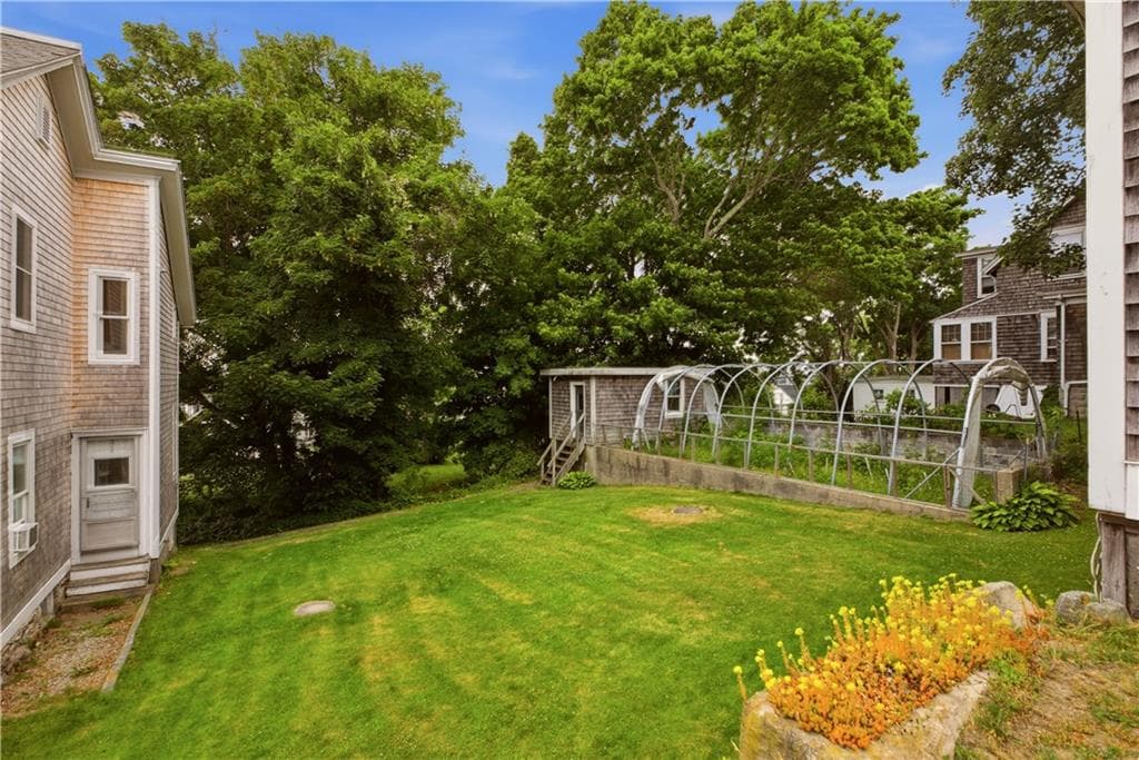 22 South Avenue photo 8