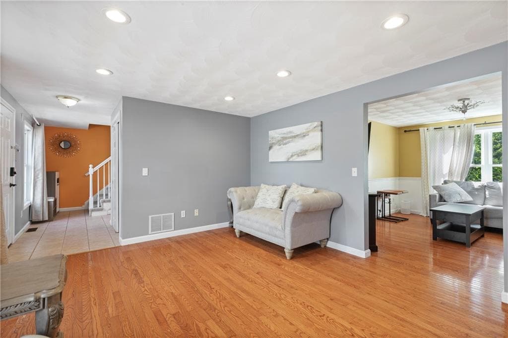 Single Family Residence at 210 - Morris Street, Cumberland, photo 7 of 33