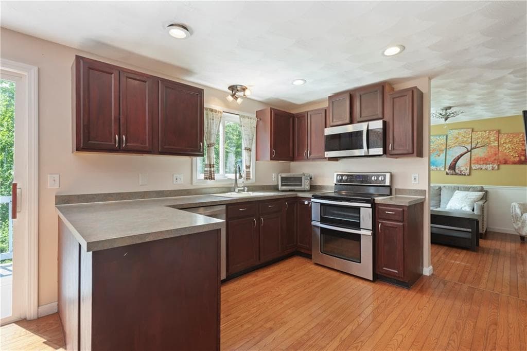 Single Family Residence at 210 - Morris Street, Cumberland, photo 11 of 33