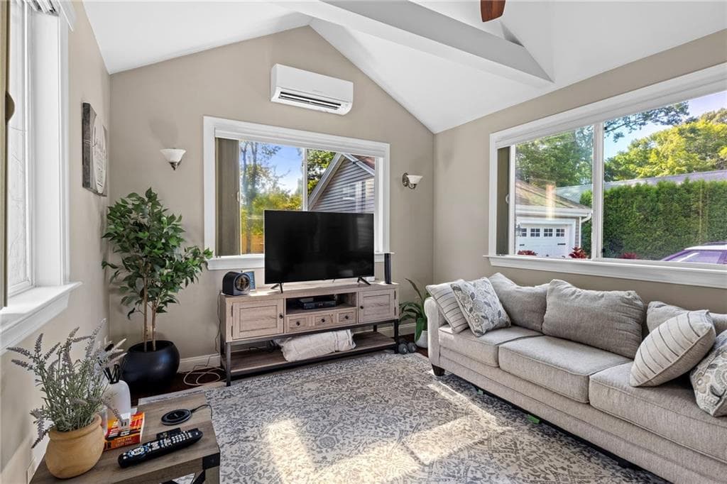 698 High Street photo 25