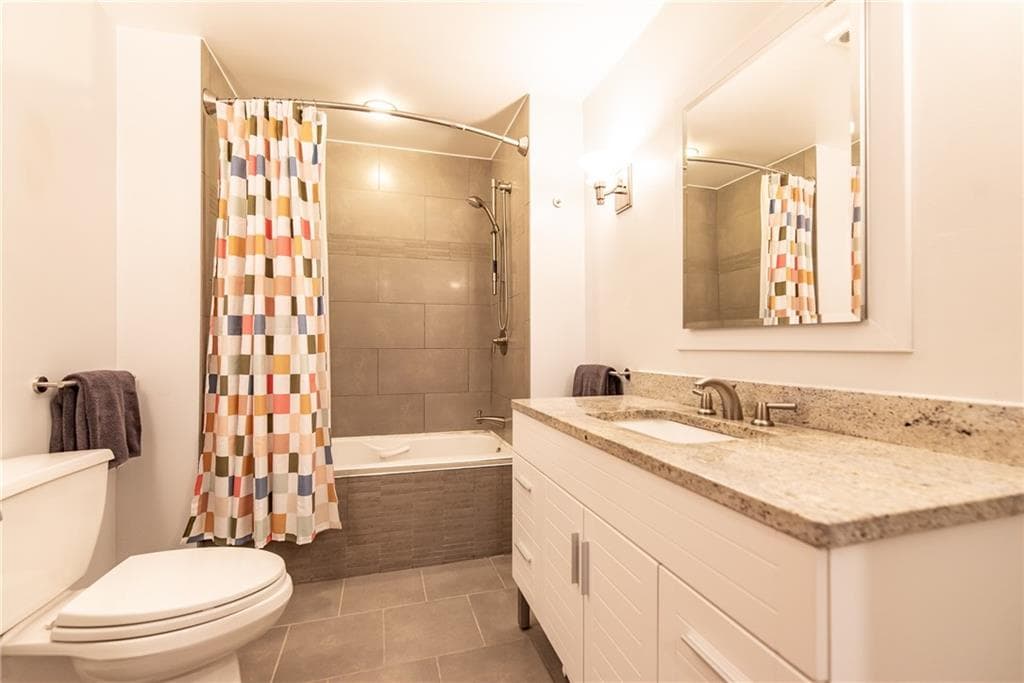 165 Kent Drive photo 31