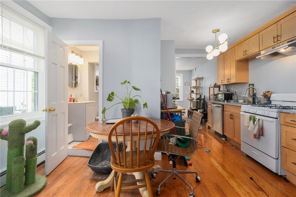 74 John Street photo 5