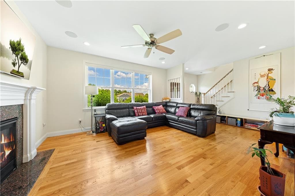 11 Aubin Street photo 12