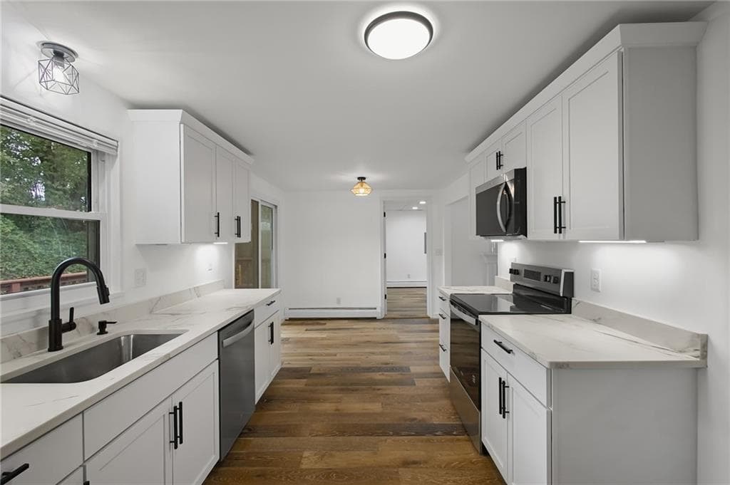 140 Tanner Avenue photo 13