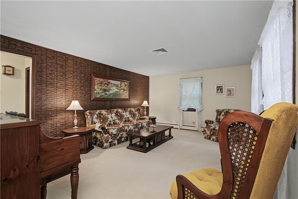 27 Peck Hill Road photo 18