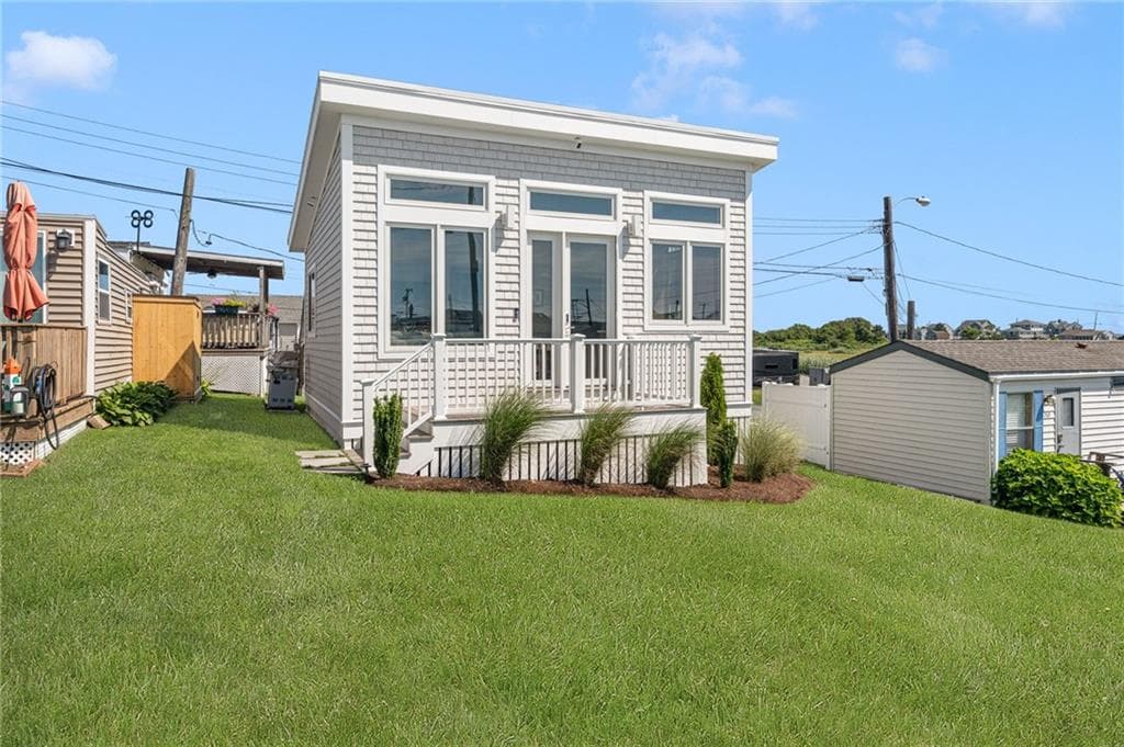 854 L264 Matunuck Beach Road photo 2