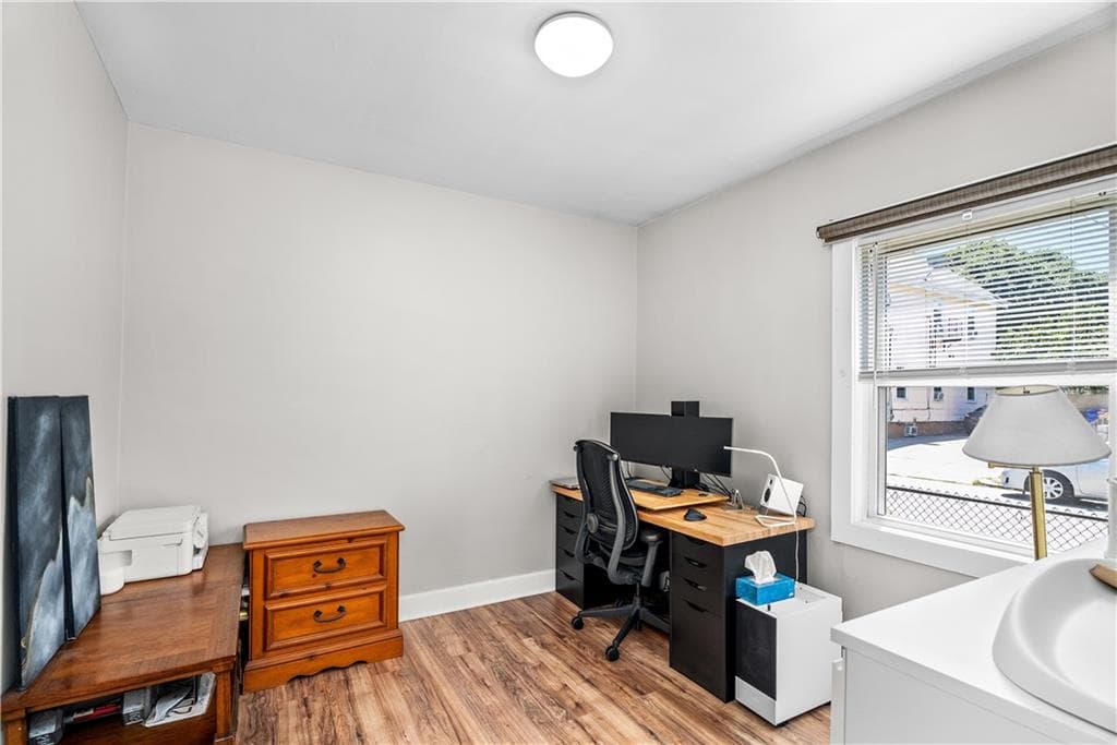 30 Cato Avenue photo 11