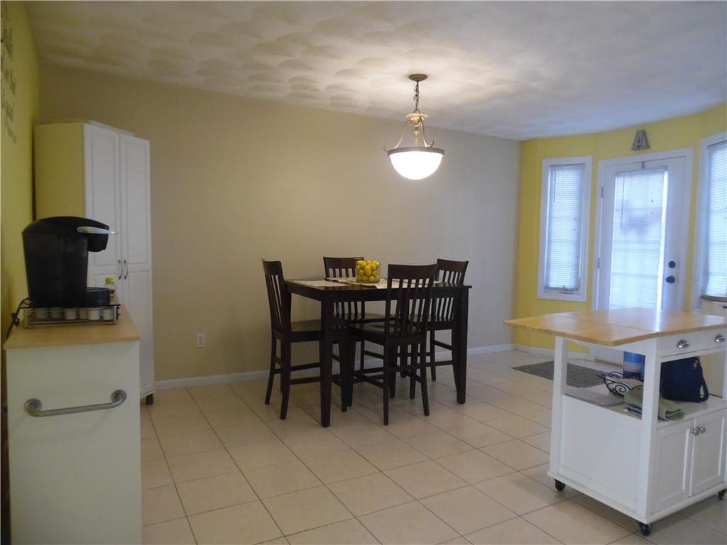 6 Tobie Avenue UNIT 6 photo 6