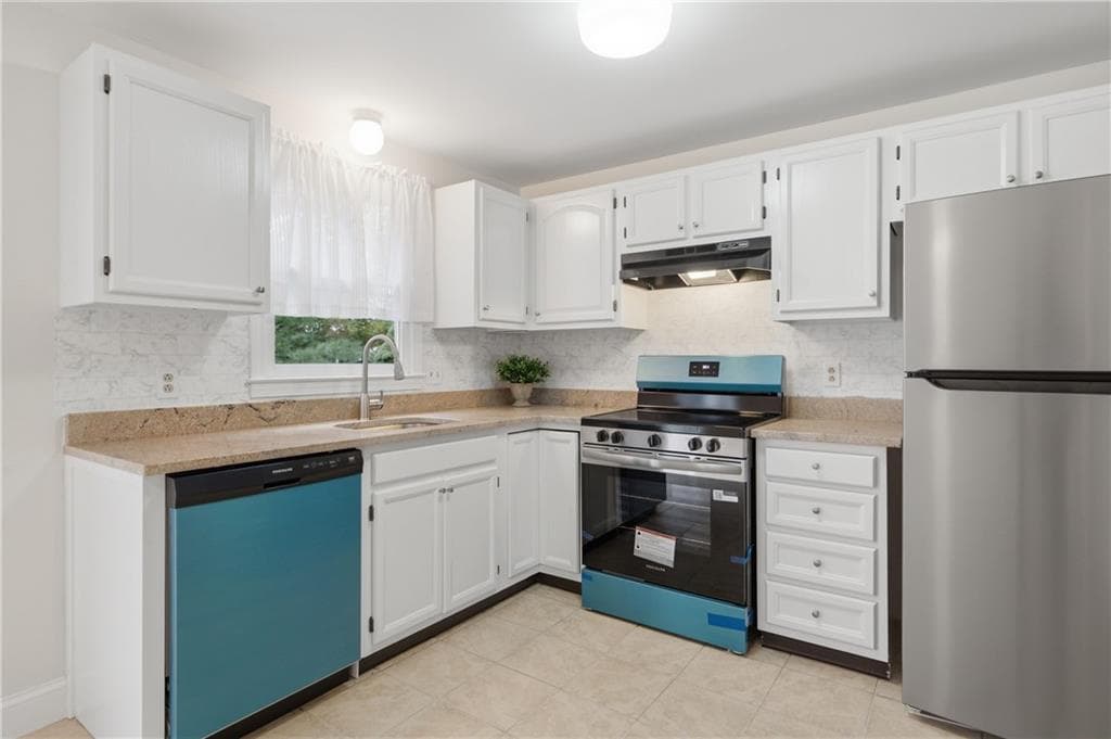 154 Bear Hill Road UNIT 1302 photo 9