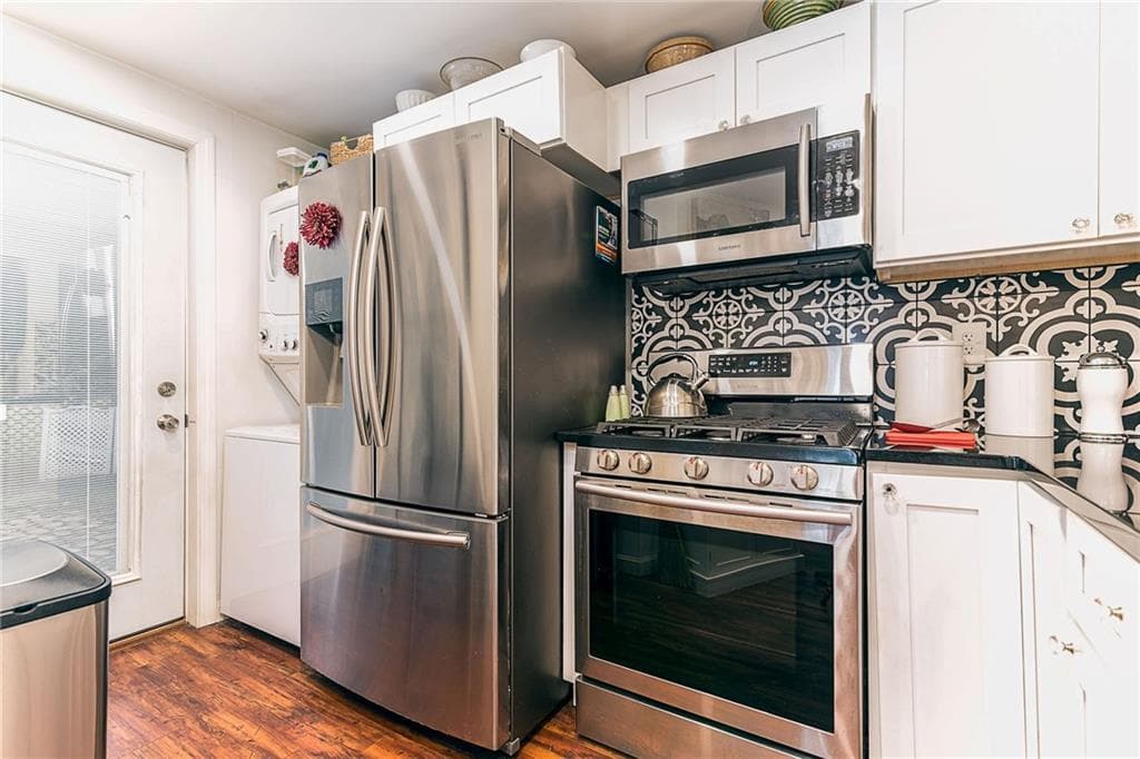 1149 Greenwich Avenue photo 31
