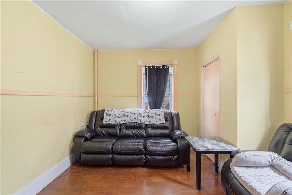 185 Vermont Avenue photo 25