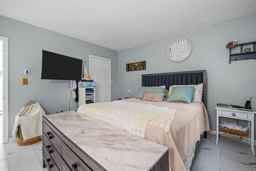 Condominium at 200 Manville Hill Road UNIT B30, Cumberland, photo 12 of 18