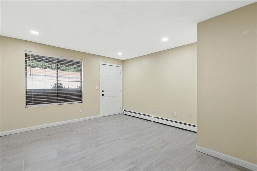 569 Smithfield Road UNIT 9 photo 5