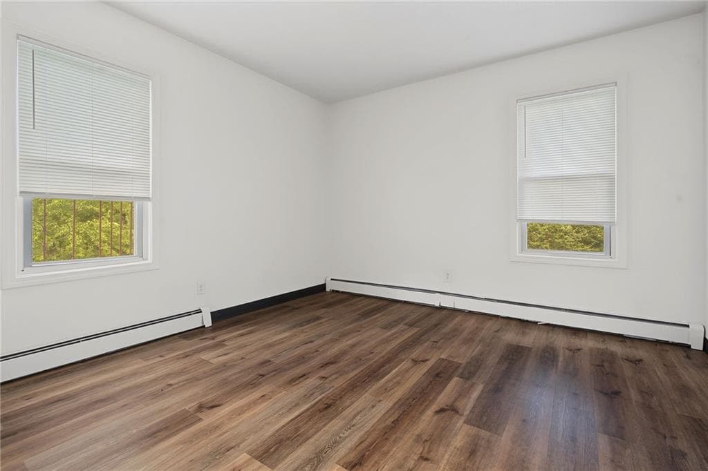 471 485 Pond Street photo 43