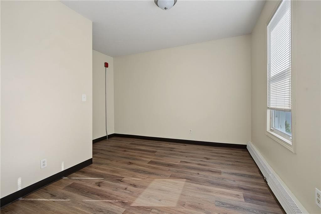 471 485 Pond Street photo 36