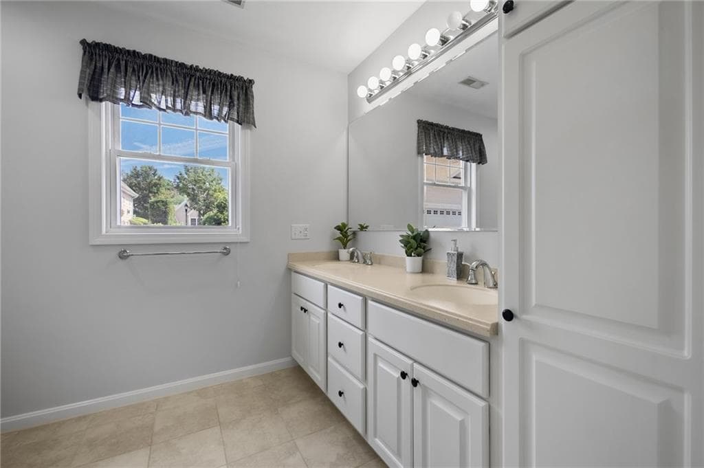 Condominium at 500 Mendon Road UNIT 326, Cumberland, photo 22 of 41