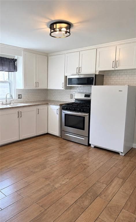 Single Family Residence at 18 Elm Street, North Providence, photo 3 of 12