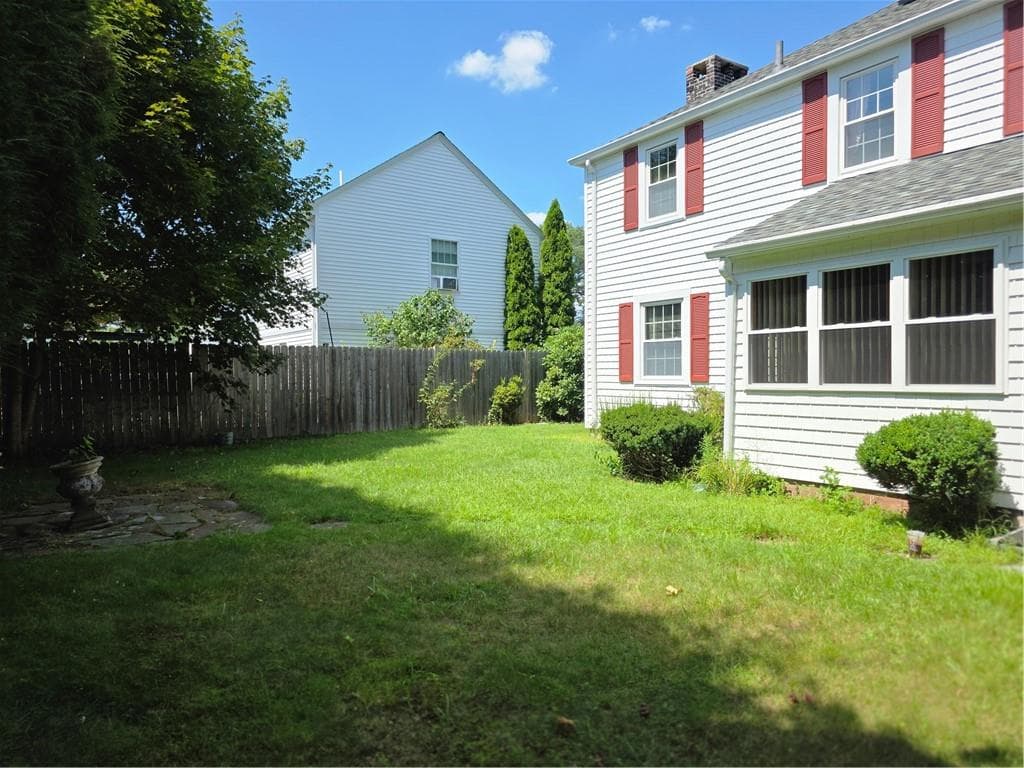 44 Betsey Williams Drive photo 31
