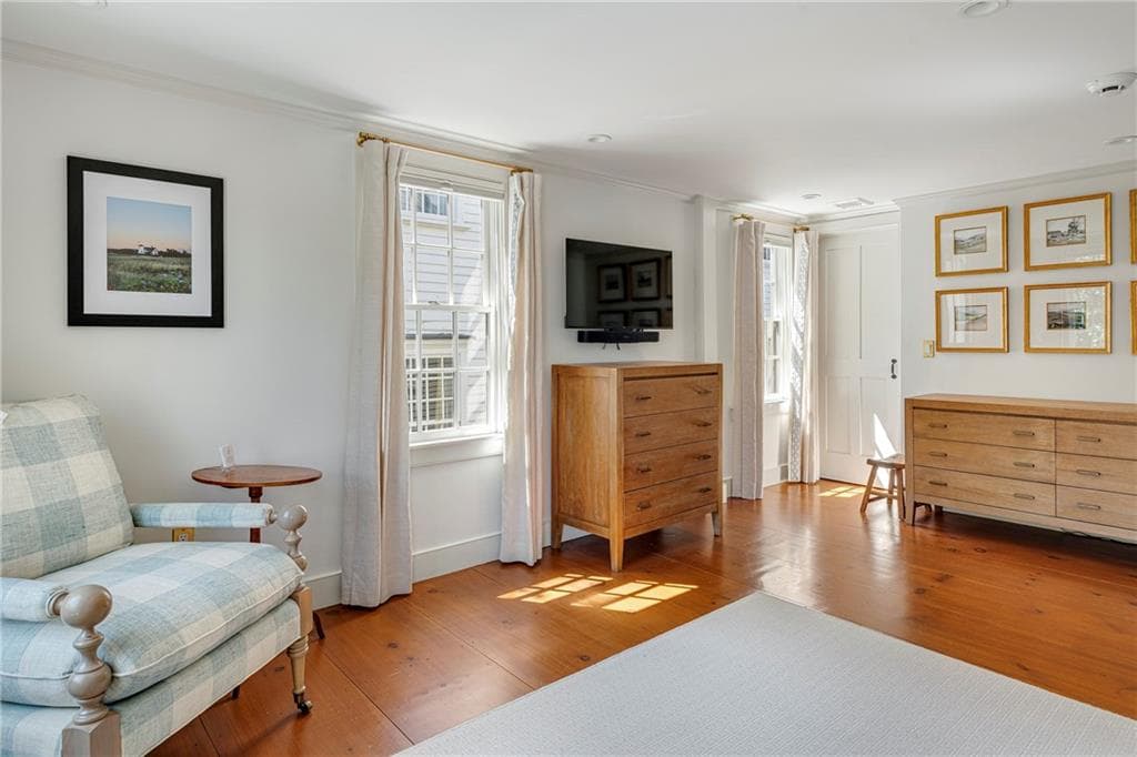 41 Elm Street photo 21