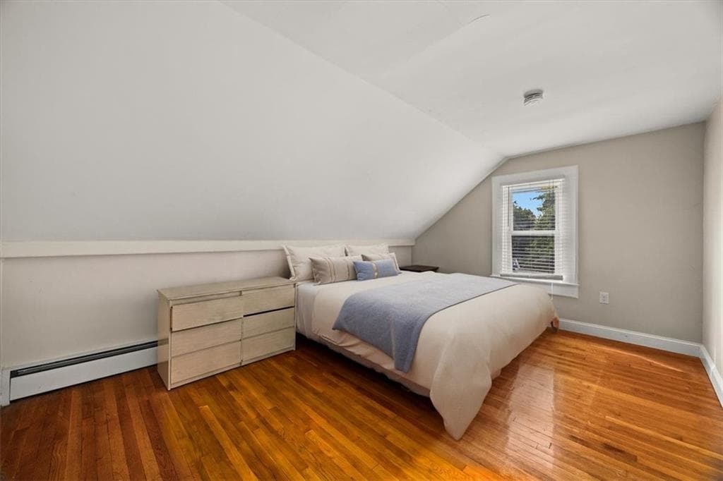312 Blackstone Street photo 22