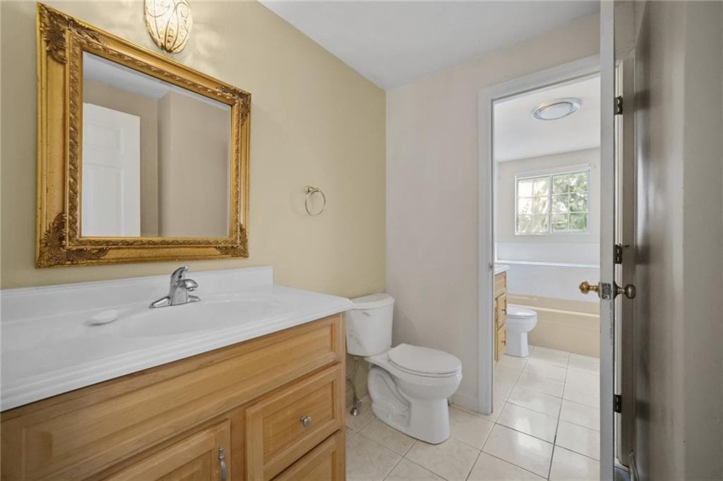 18 Pond Court UNIT C photo 24