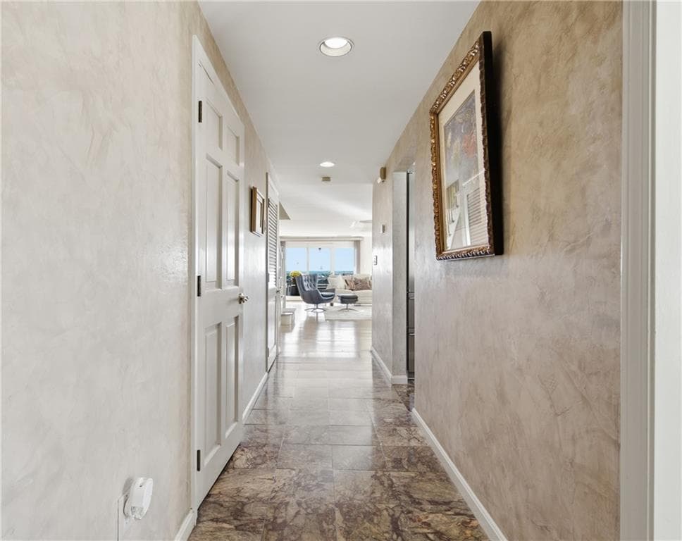 Condominium at 400 Meshanticut Valley Parkway UNIT 16, Cranston, photo 19 of 45