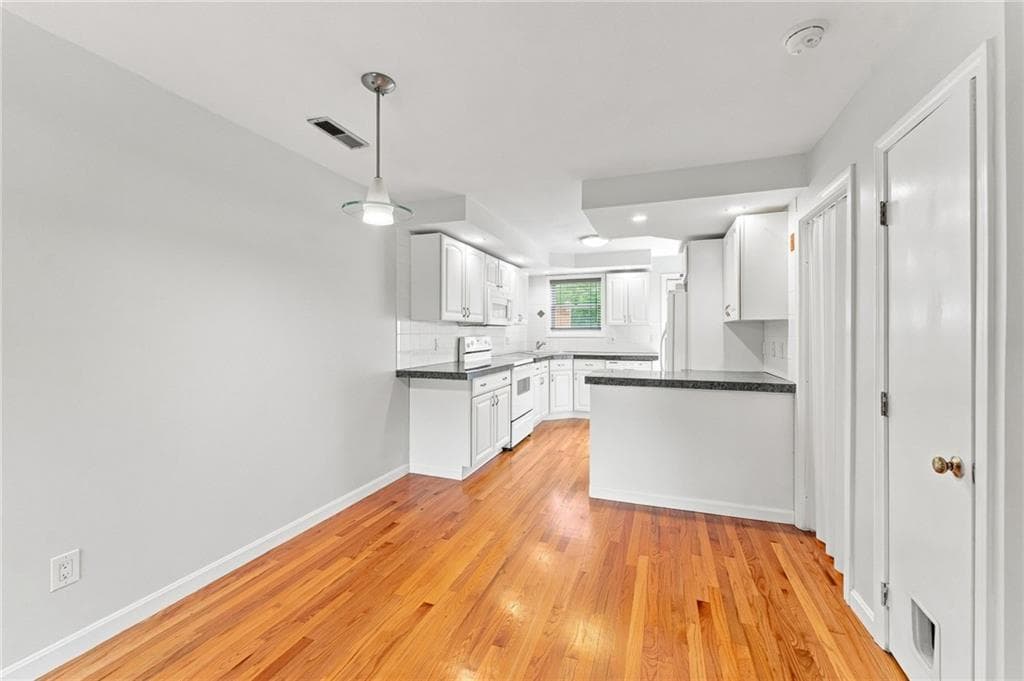 3399 Post Road UNIT 13 photo 10