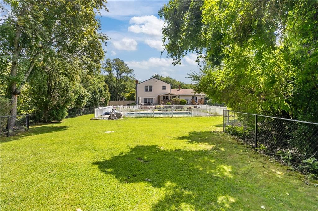 50 Countryside Drive photo 44