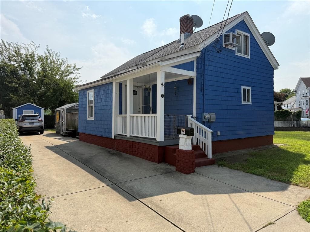 43 Appleton Avenue
