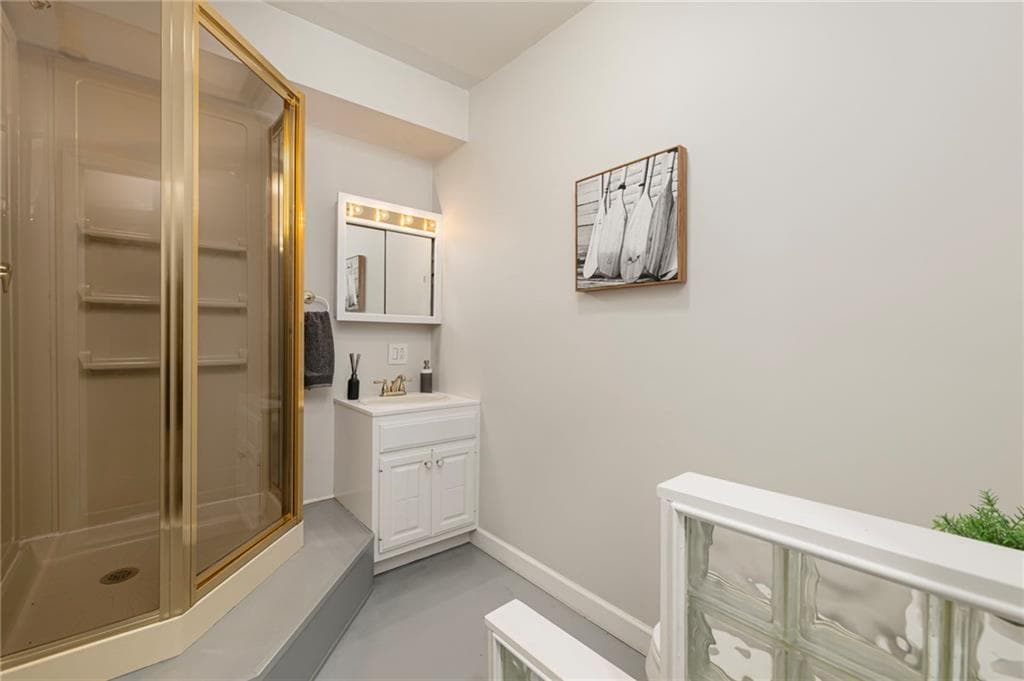 47 King Street UNIT 3 photo 36