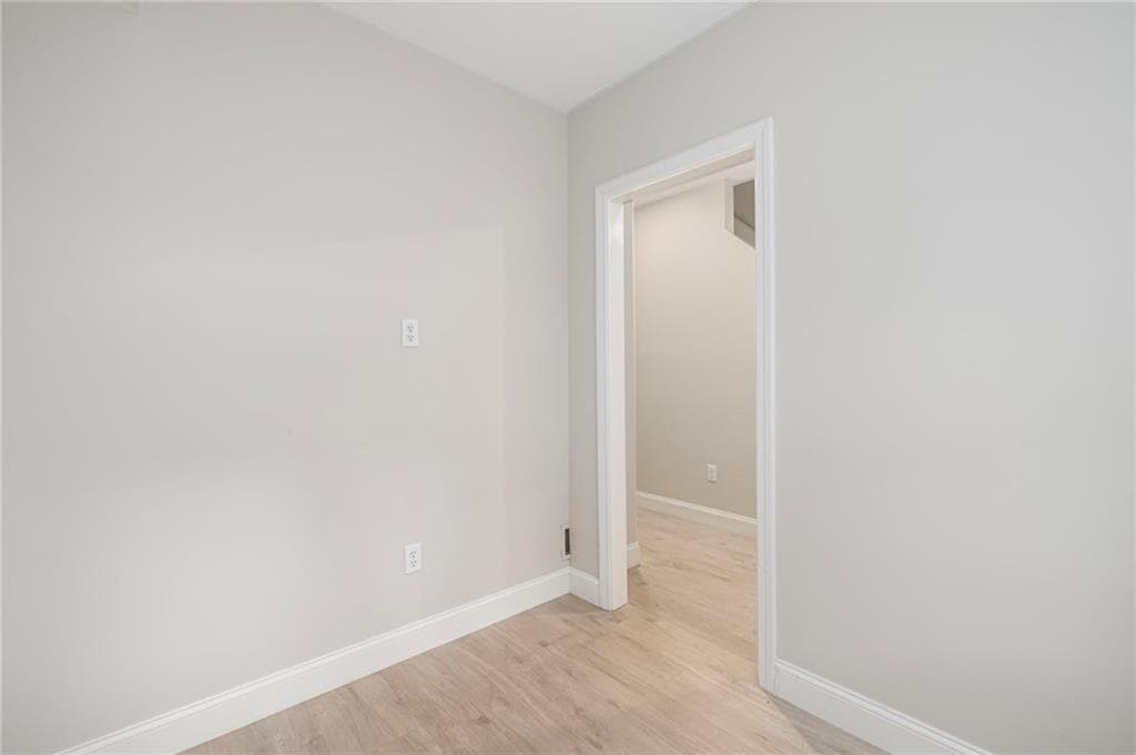 47 King Street UNIT 3 photo 35