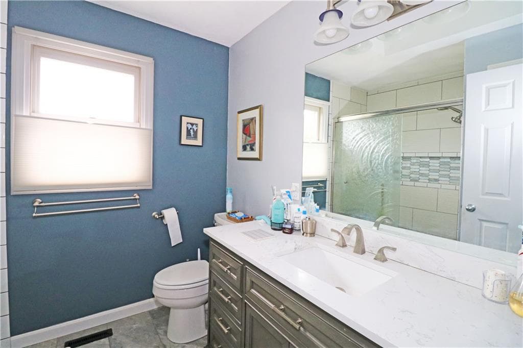 162 Atlantic Drive photo 37