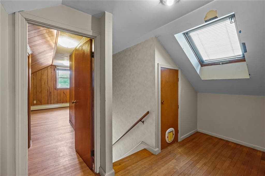 151 Bloomfield Street photo 22