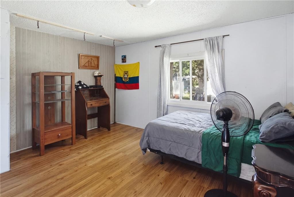 20 B Krzak Road photo 16