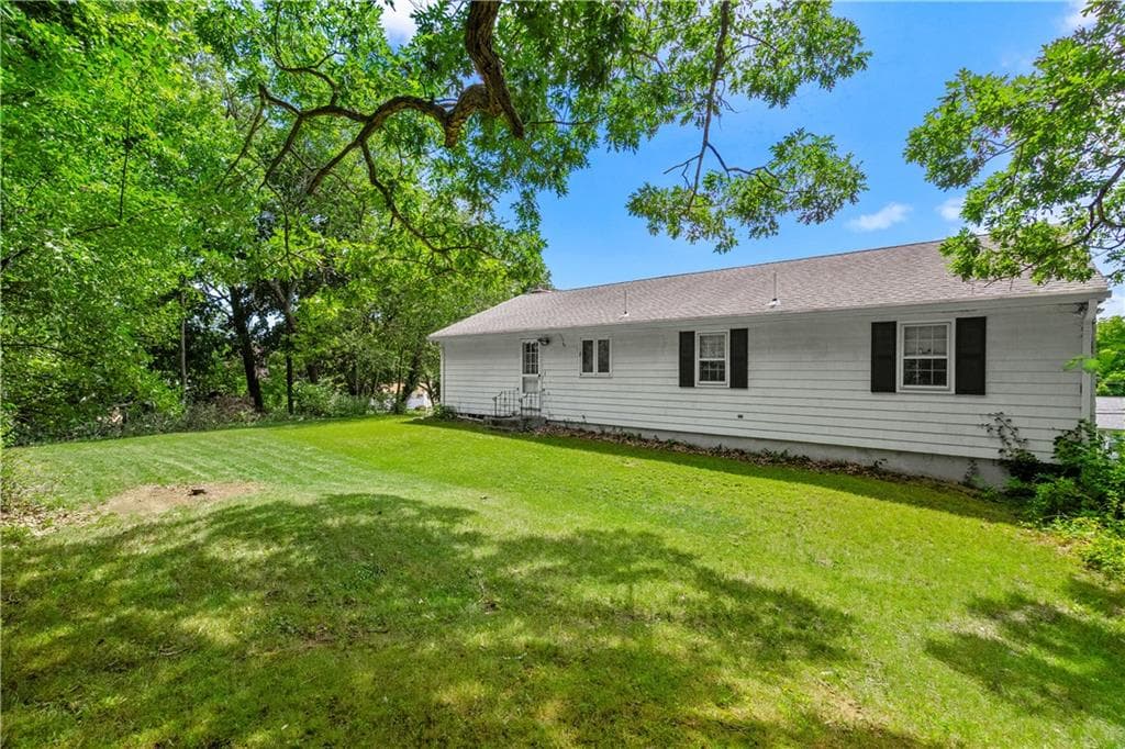 5 Allan Drive photo 25