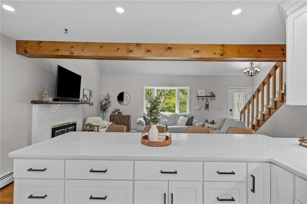20 Oakridge Drive photo 8