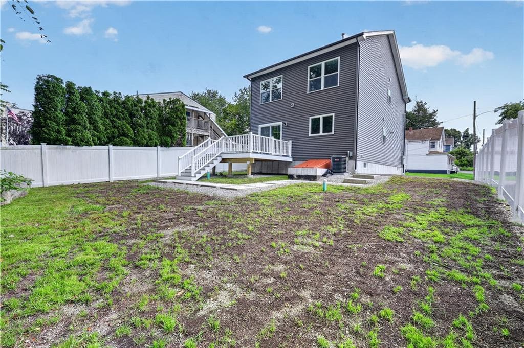 31 Tucker Street photo 23